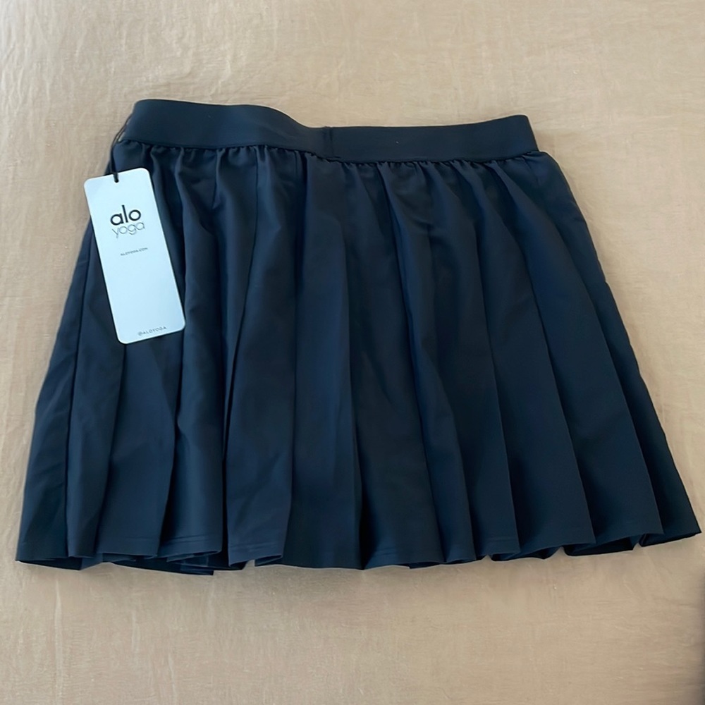 BRAND NEW NWT Alo yoga varsity tennis skirt